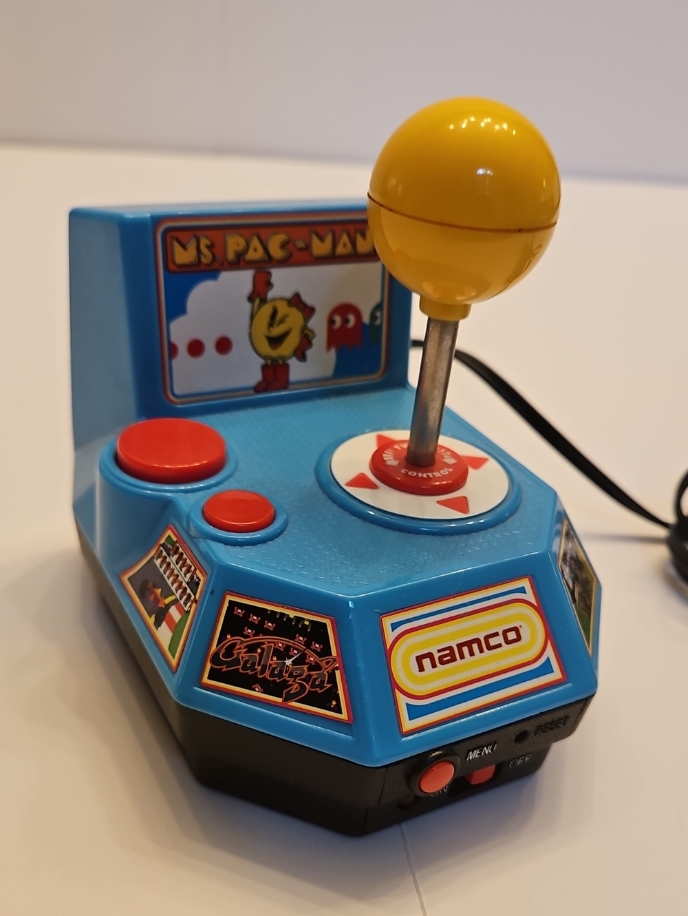 Jakks Pacific Ms. Pac-Man 5-in-1 Mini Arcade Game 2004 GUC
